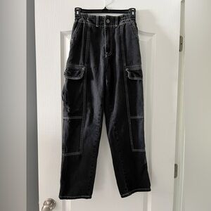 SHEIN black high waisted cargo pants with white‎ stitching and elastic waist. XS